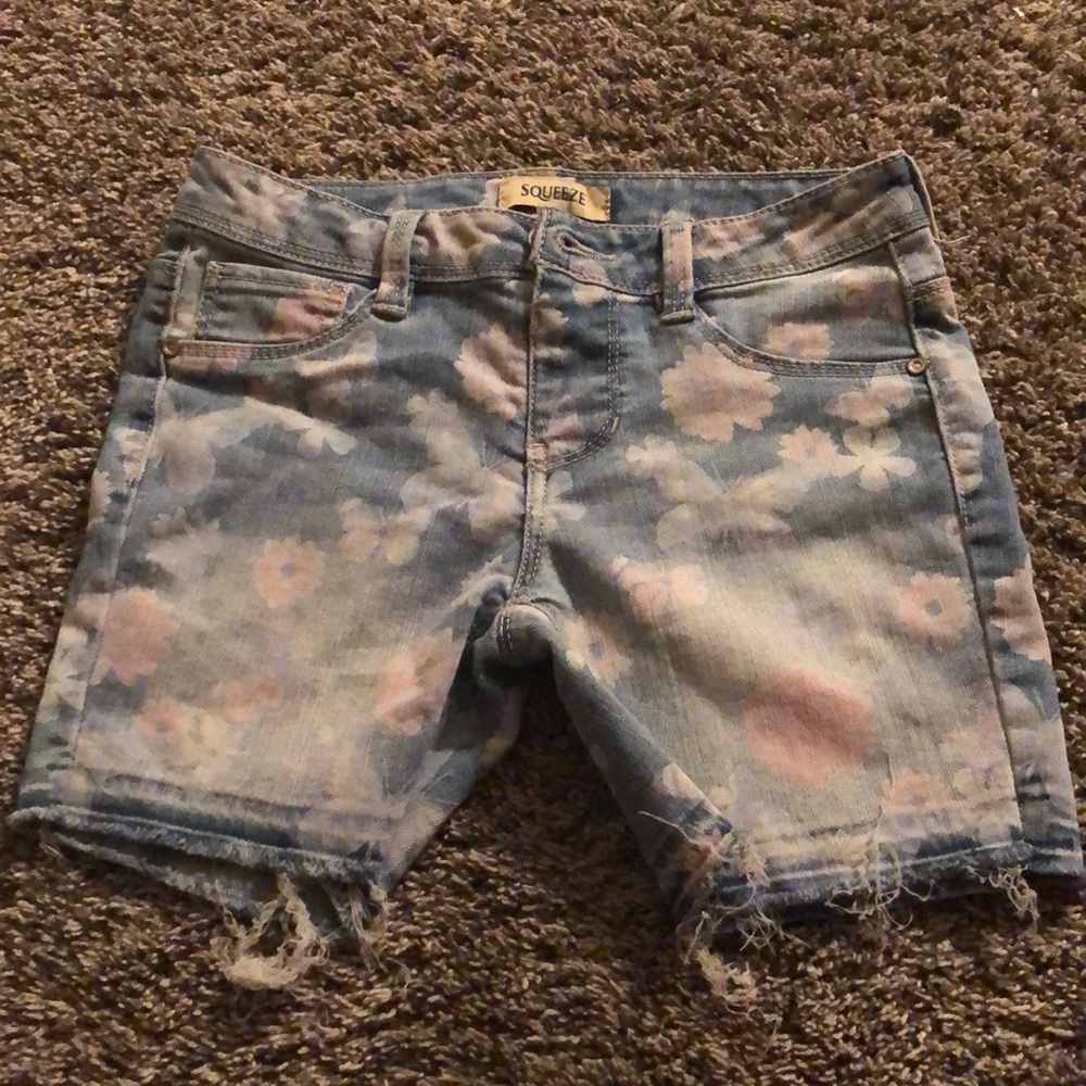 Girls kids Squeeze shorts